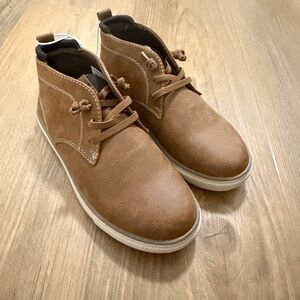 New Kids Nordstrom Rack Tan Dress Shoes size 1 boys